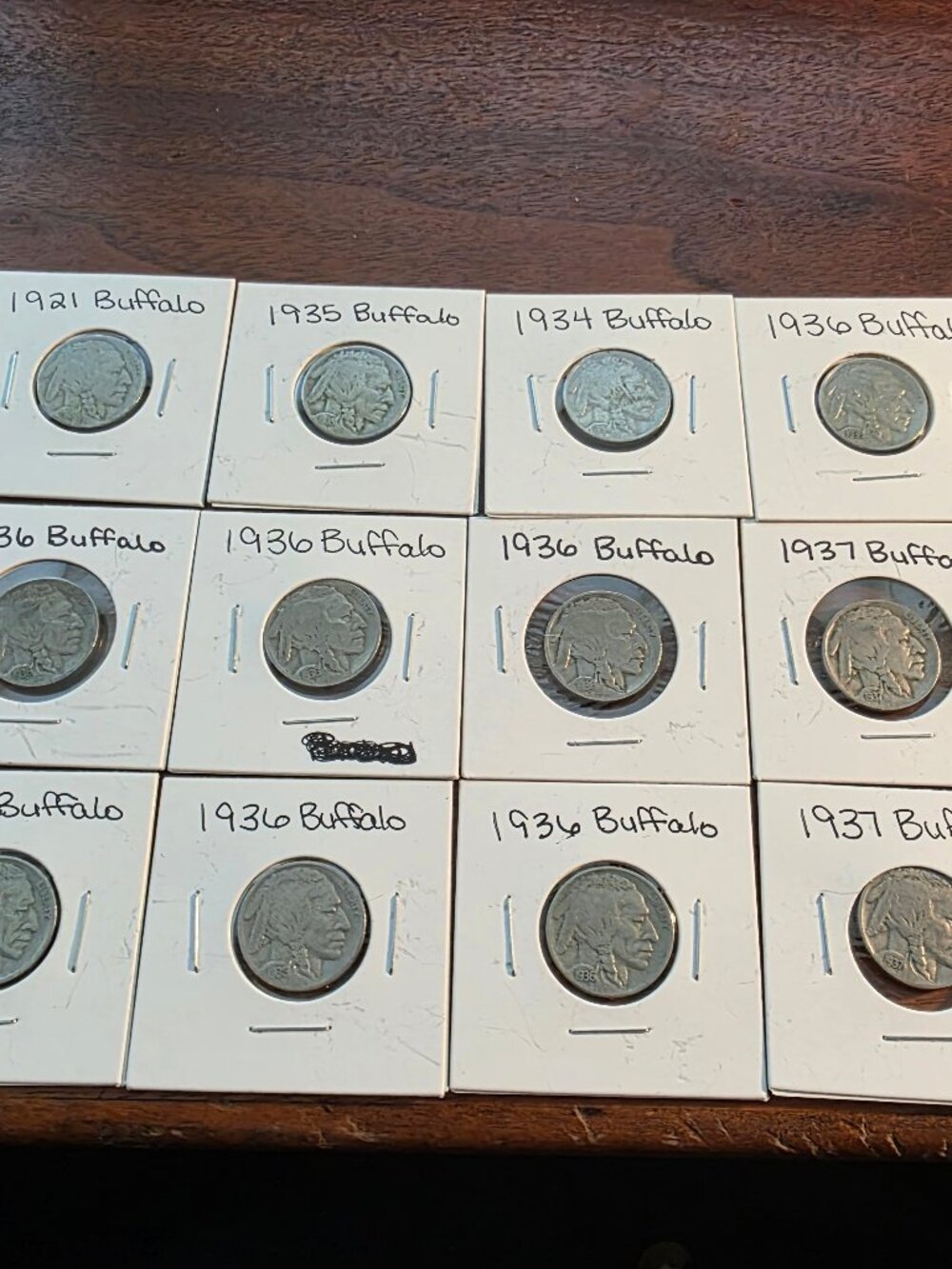 12PC LOT OF VARIOUS DATES OF BUFFALO NICKELS